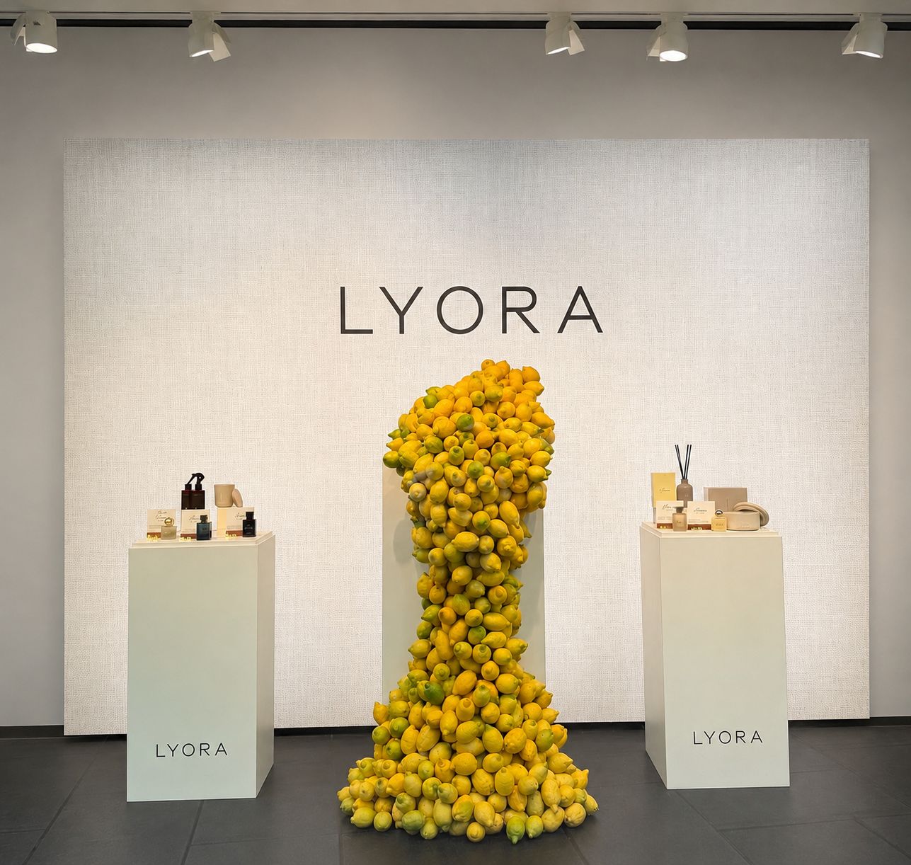 LYORA