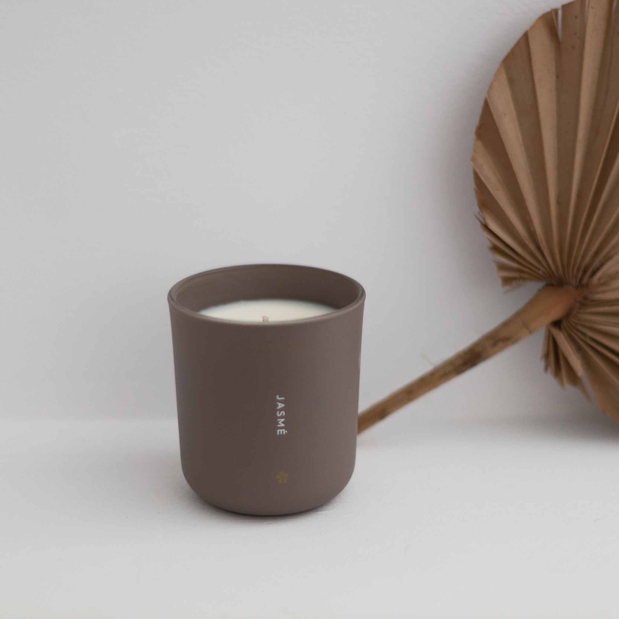 LYORA Jasmé – Kerze