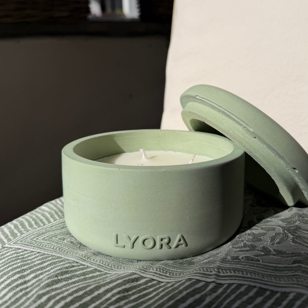 LYORA Amber Oak Limited Edition
