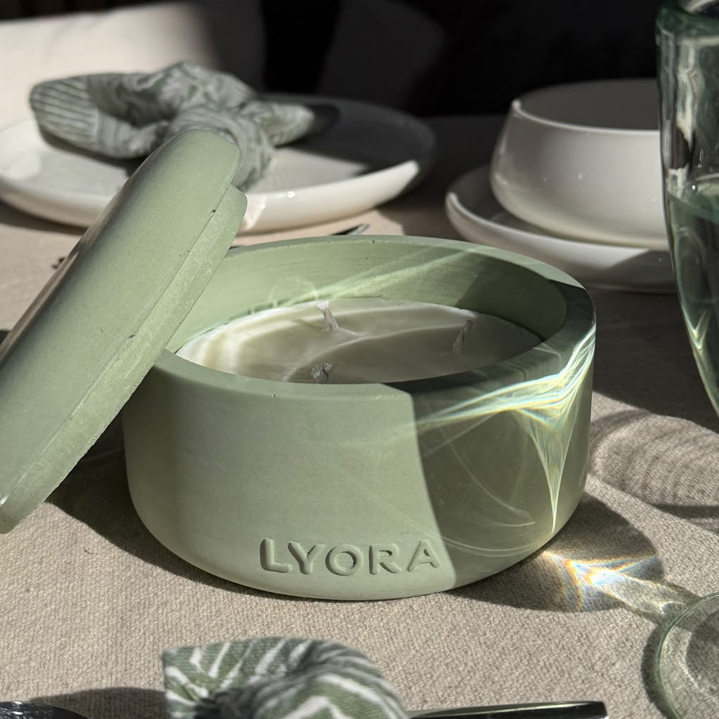 LYORA